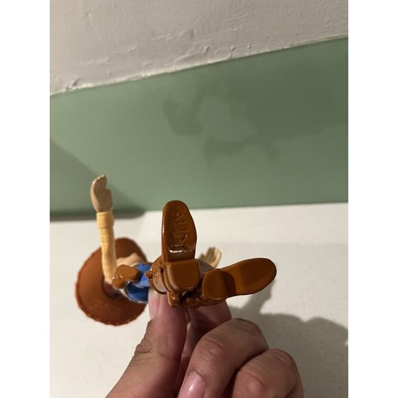 Toy Story Woody Action Figure Disney 6" McDonalds Moving Arms & Head - Picture 6 of 7